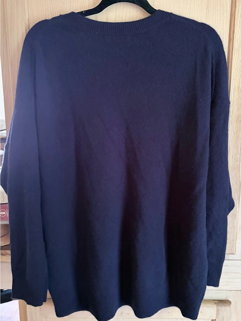 Banana Republic Navy Blue V-Neck Oversized Cashmere Sweater Size M